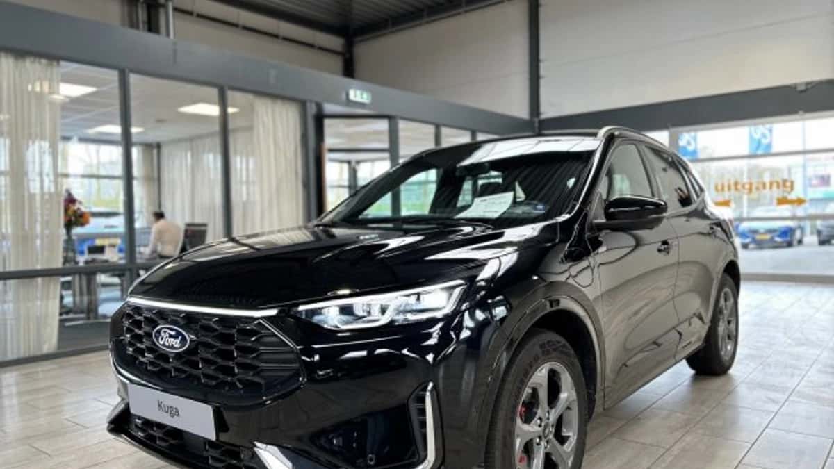 Ford Kuga (2025) — foto 1