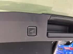 Ford Kuga (2025) thumbnail 9