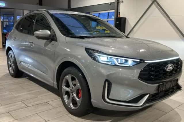 Ford Kuga (2025) thumbnail 2