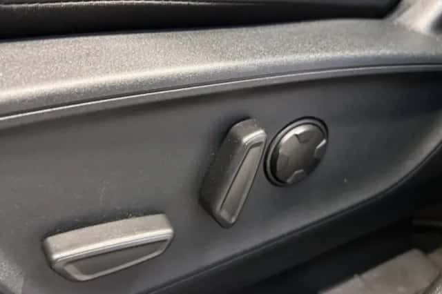 Ford Kuga (2025) thumbnail 5