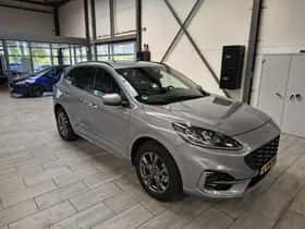 Ford Kuga (2021) thumbnail 2