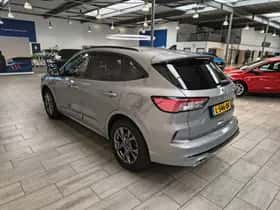 Ford Kuga (2021) thumbnail 3