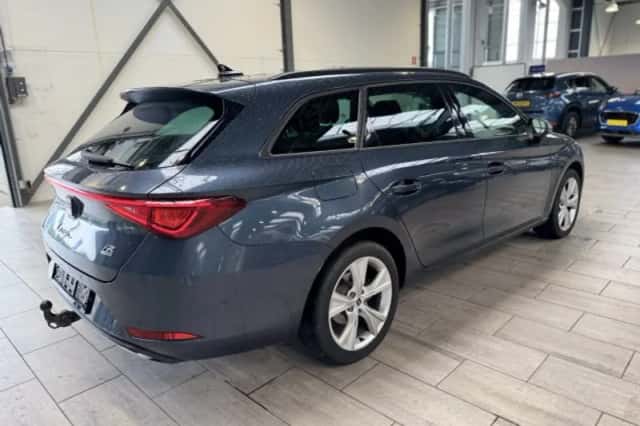 SEAT Leon (2025) thumbnail 6