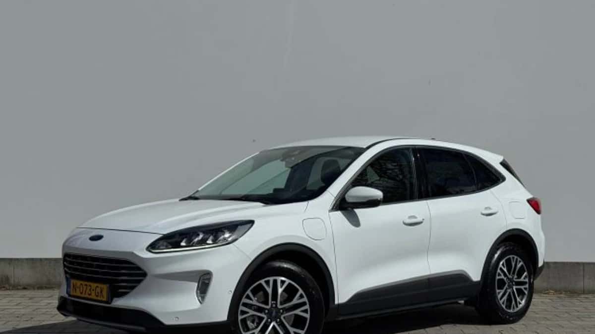 Ford Kuga (2020) — foto 1