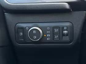 Ford Kuga (2020) thumbnail 10
