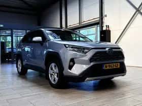 Toyota RAV4 (2020) thumbnail 7