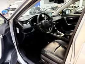 Toyota RAV4 (2020) thumbnail 9