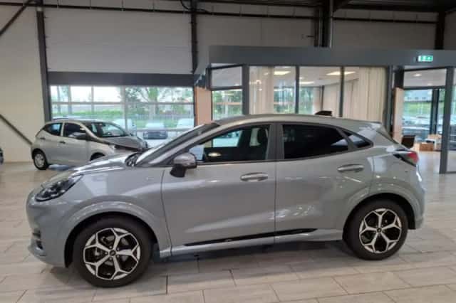 Ford Puma (2025) thumbnail 2