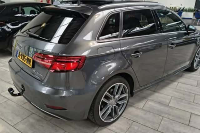 Audi A3 (2020) thumbnail 3