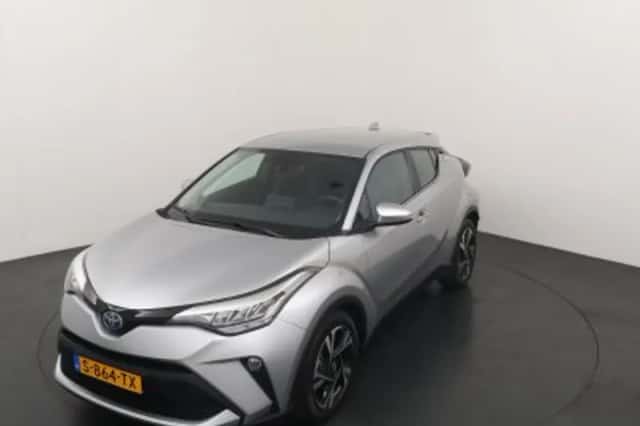 Toyota Auris (2017) thumbnail 1