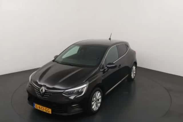 Toyota Auris (2017) thumbnail 4
