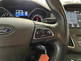 Ford Focus (2018) thumbnail 11