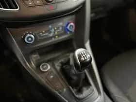 Ford Focus (2018) thumbnail 16