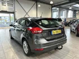 Ford Focus (2018) thumbnail 4