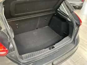 Ford Focus (2018) thumbnail 5