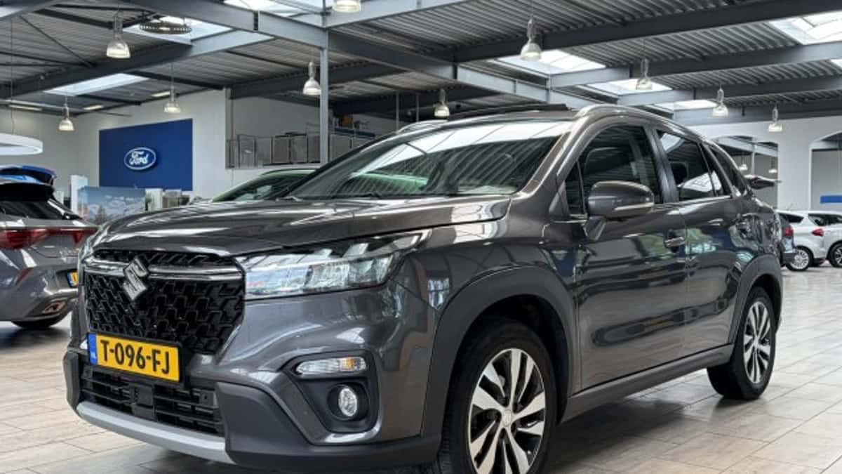 Suzuki S-Cross (2022) — foto 1