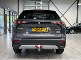 Suzuki S-Cross (2022) thumbnail 3