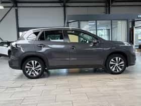 Suzuki S-Cross (2022) thumbnail 5