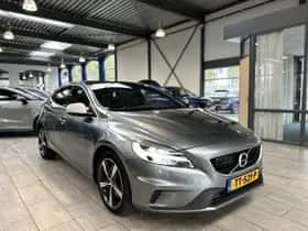 Volvo V40 (2018) thumbnail 2