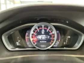 Volvo V40 (2018) thumbnail 15