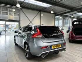 Volvo V40 (2018) thumbnail 4