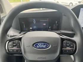 Ford Transit Custom (2024) thumbnail 3