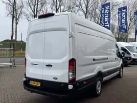 Ford Transit (2024) thumbnail 4