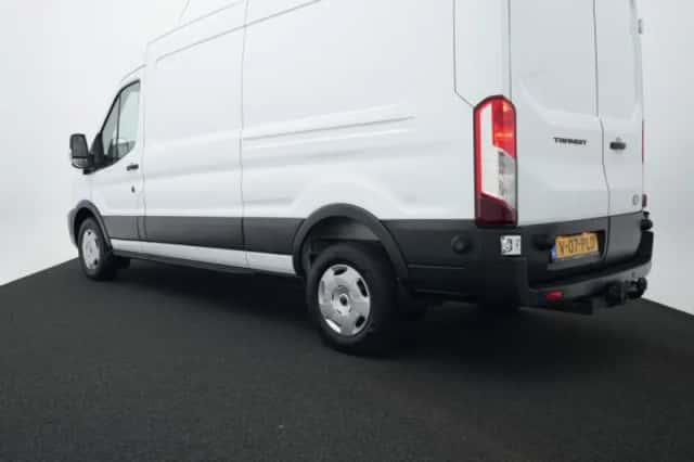 Ford Transit (2024) thumbnail 2