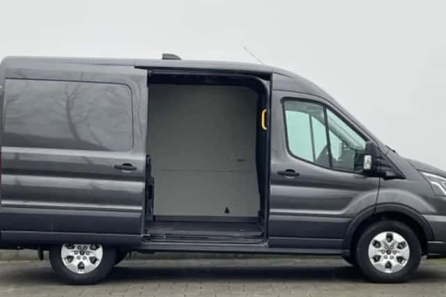 Ford Transit (2024) thumbnail 6