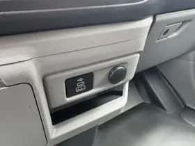 Ford Transit Custom (2024) thumbnail 13