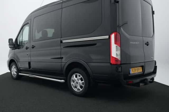 Ford Transit (2021) thumbnail 2