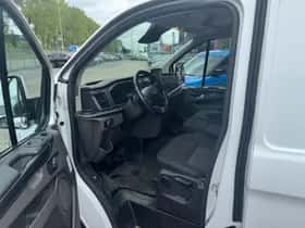 Ford Transit Custom (2021) thumbnail 2