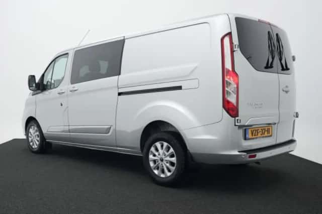 Ford Transit Custom (2023) thumbnail 2