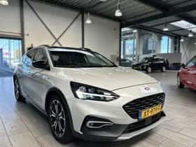 Ford Focus (2019) thumbnail 3