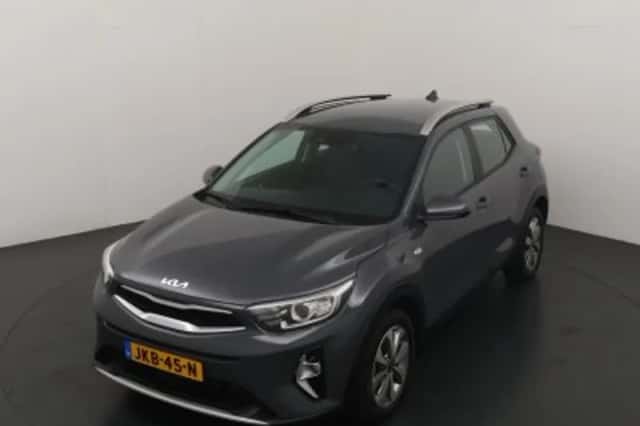 Kia Proceed (2019) thumbnail 2