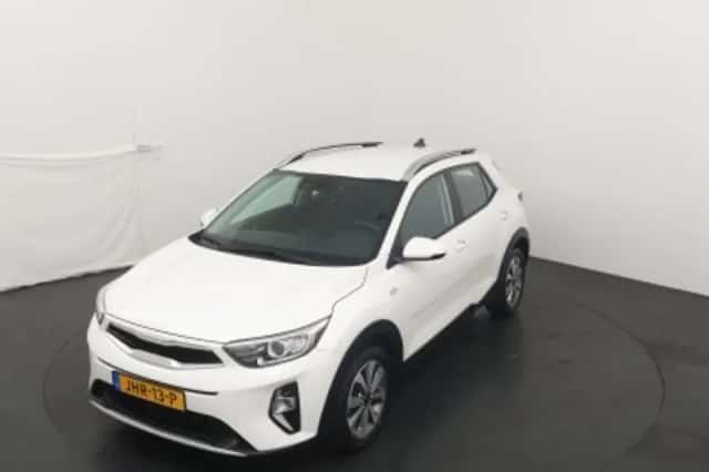 Kia Proceed (2019) thumbnail 4