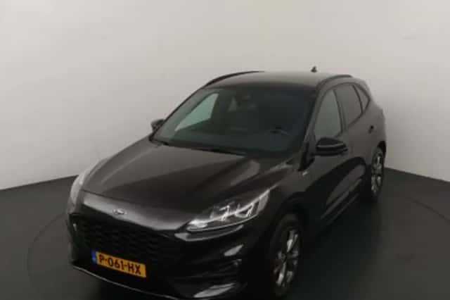 Ford Kuga (2020) thumbnail 3