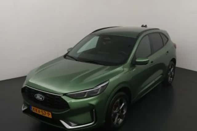 Ford Kuga (2025) thumbnail 3