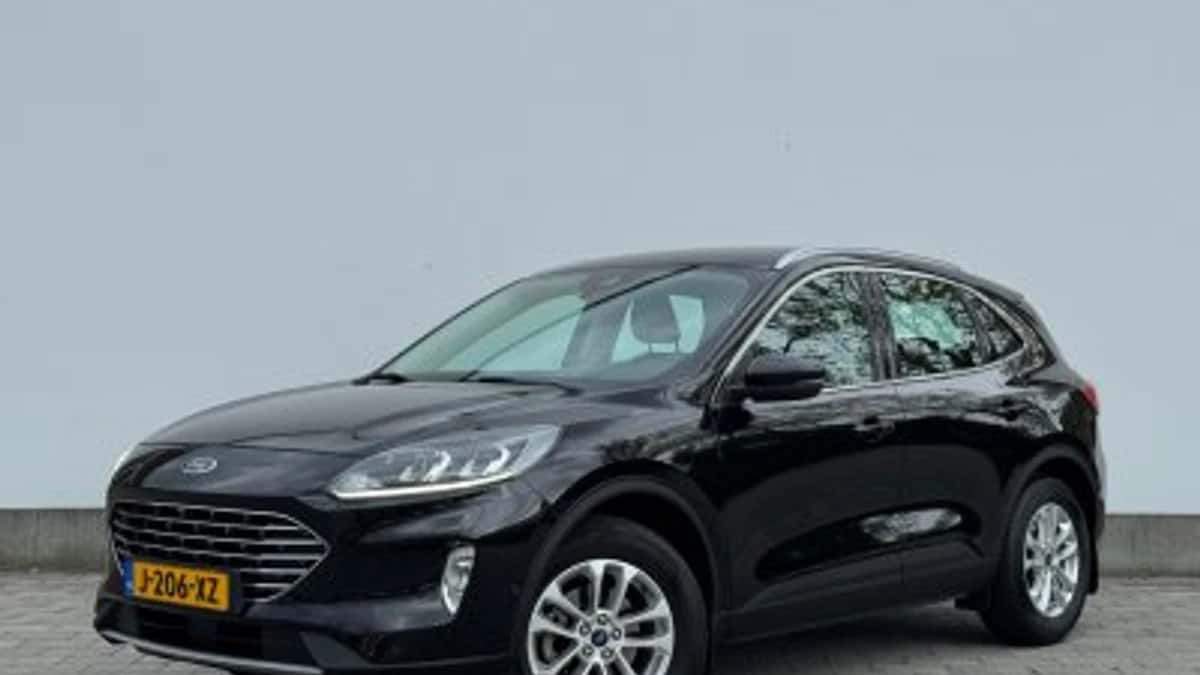Ford Kuga (2022) — foto 1