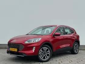 Ford Kuga (2022) thumbnail 2