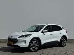 Ford Kuga (2022) thumbnail 3