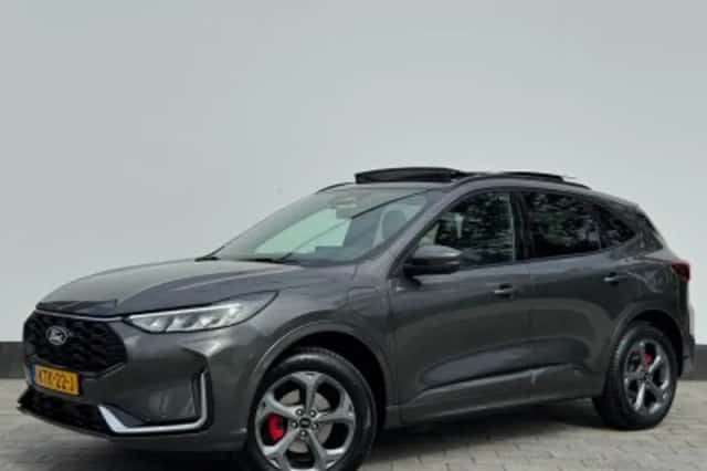 Ford Kuga (2026) thumbnail 3