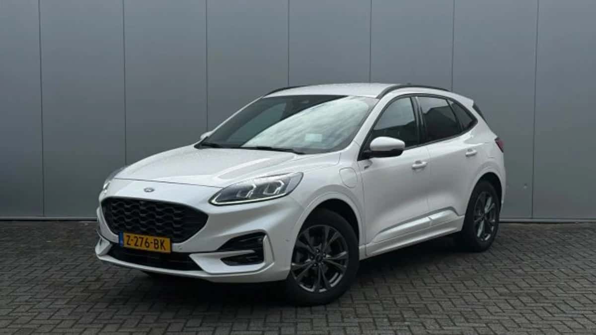 Ford Kuga (2022) — foto 1
