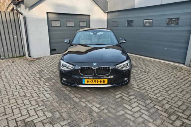 BMW 1-Serie (2013) thumbnail 3