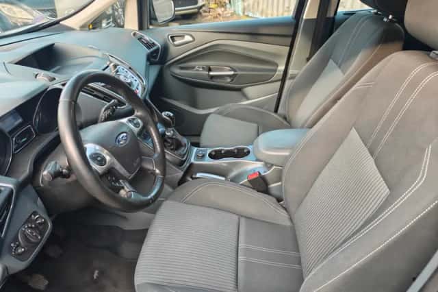 Ford C-Max (2014) thumbnail 5