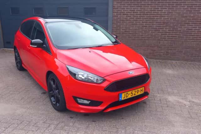 Ford Focus (2016) thumbnail 2