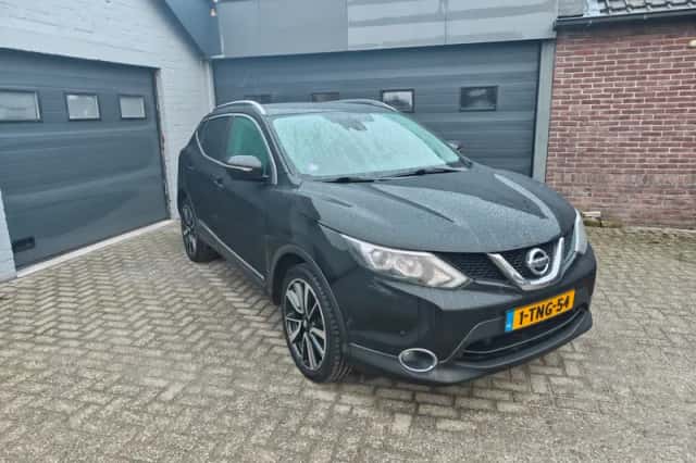 Nissan Qashqai (2014) thumbnail 2