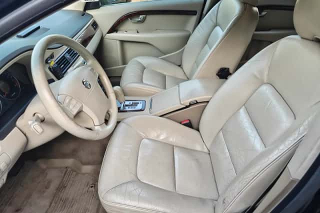 Volvo V70 (2008) thumbnail 5