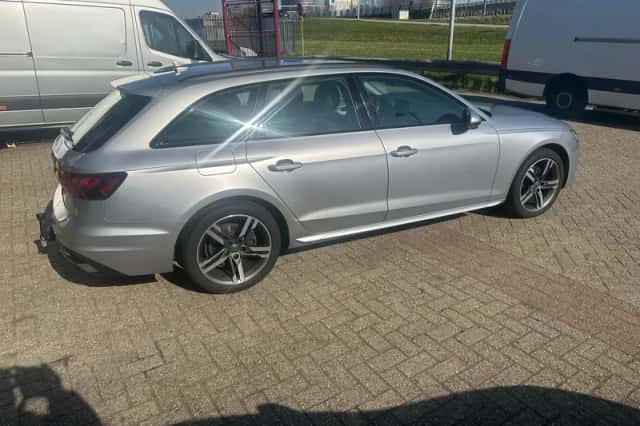 Audi A4 (2020) thumbnail 6