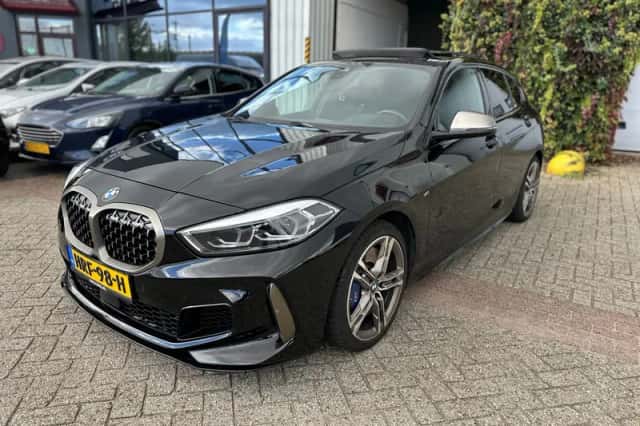 BMW 1-Serie (2019) thumbnail 1